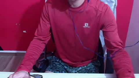 Snapshot of kael_art_d chatting on 10-27-25, 12:04 kael_art_d online show from 10-27-25, 12:04