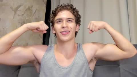 Snapshot of kael_brown1 chatting on 02-09-25, 02:38 KAEL online show from 02-09-25, 02:38