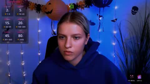 Snapshot of kaela_spell_ chatting on 10-30-25, 08:20 kaela_spell_ online show from 10-30-25, 08:20