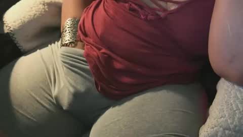 Snapshot of kai_rayne chatting on 02-26-25, 07:16 Kai online show from 02-26-25, 07:16