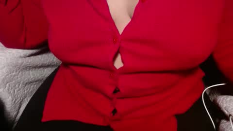 Snapshot of kai_rayne chatting on 11-20-25, 07:02 Kai online show from 11-20-25, 07:02