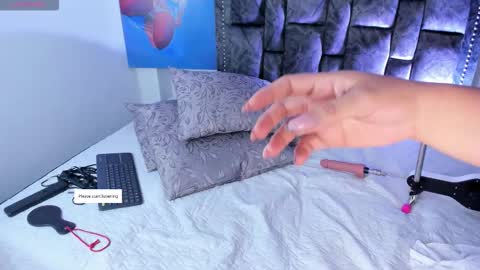 Snapshot of kaiaasthon chatting on 10-17-25, 11:07 Kaia online show from 10-17-25, 11:07