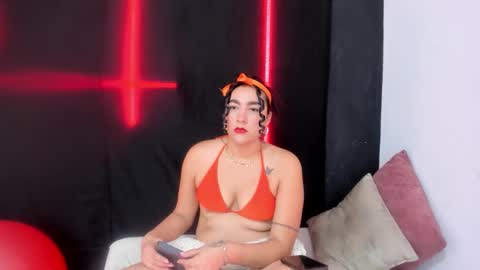 Snapshot of kaiacollins chatting on 12-17-25, 12:22 Kala online show from 12-17-25, 12:22