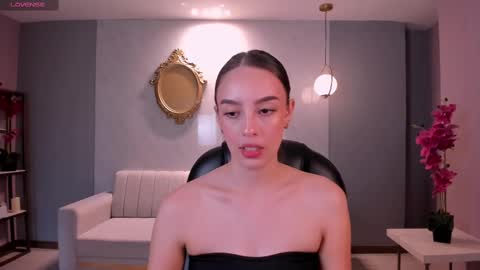 Kaia Ferreira online show from 02-20-25, 12:04