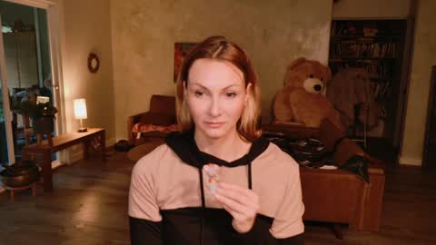 Kailee Smile online show from 01-14-26, 03:56