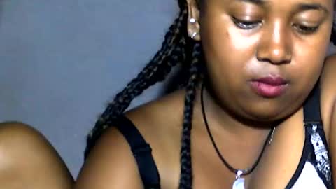 Snapshot of kaillah chatting on 01-10-25, 07:00 kaillah online show from 01-10-25, 07:00