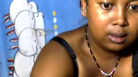Snapshot of kaillah chatting on 02-25-25, 10:37 kaillah online show from 02-25-25, 10:37