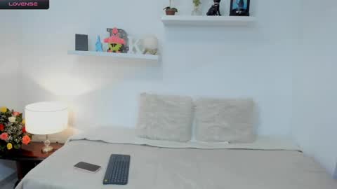 Snapshot of kailua_rose chatting on 02-15-25, 01:31 KailuaRose online show from 02-15-25, 01:31