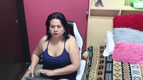 kaily jonness online show from 10-13-25, 10:54