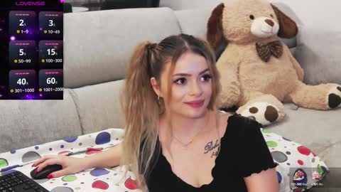 Kailyn online show from 01-14-25, 09:51