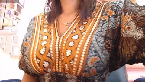 kaira online show from 04-10-26, 12:32