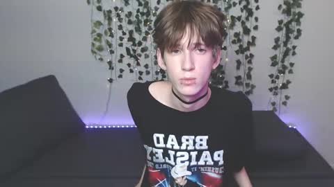 slutkai online show from 10-19-25, 07:14