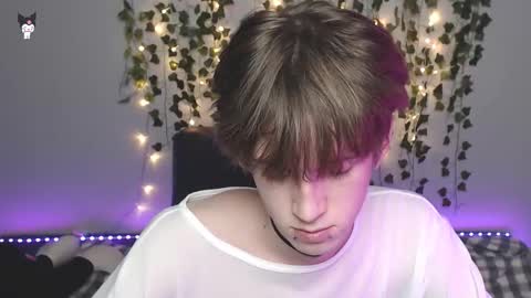 slutkai online show from 11-12-25, 07:57