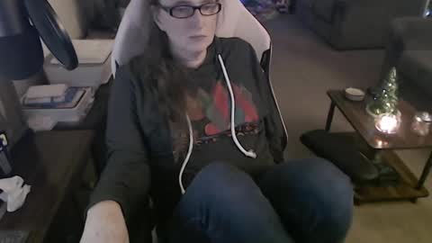 Camprincess331 online show from 12-13-24, 01:37