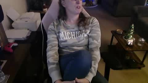 Camprincess331 online show from 12-16-25, 02:38