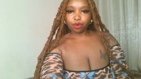 Snapshot of kakey_love chatting on 10-19-25, 07:53 kakey love online show from 10-19-25, 07:53