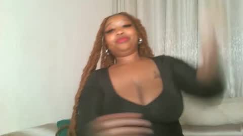 Snapshot of kakey_love chatting on 10-24-25, 08:55 kakey love online show from 10-24-25, 08:55
