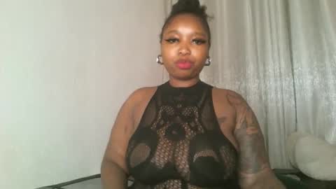 Snapshot of kakey_love chatting on 11-10-25, 02:21 kakey love online show from 11-10-25, 02:21