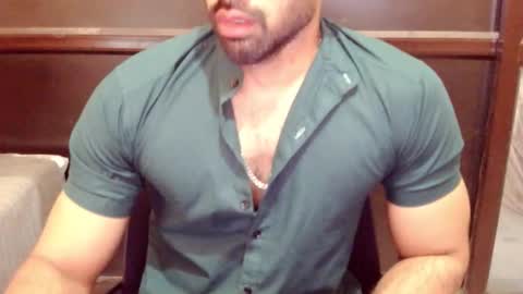 Vicky online show from 10-18-25, 06:05