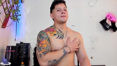 Snapshot of kaledd_musclee chatting on 02-28-25, 04:10 Kaledd musclees room Master online show from 02-28-25, 04:10
