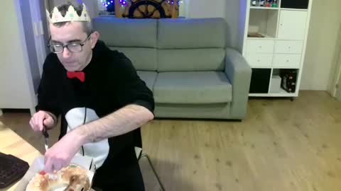 Snapshot of kalem48 chatting on 01-05-25, 11:22 MusicMen49 online show from 01-05-25, 11:22