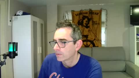 Snapshot of kalem48 chatting on 02-09-25, 08:11 MusicMen49 online show from 02-09-25, 08:11