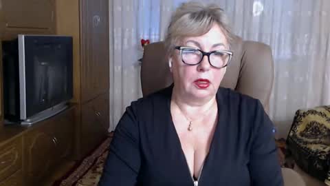 Snapshot of kalliiina chatting on 10-22-25, 08:03 kalliiina online show from 10-22-25, 08:03