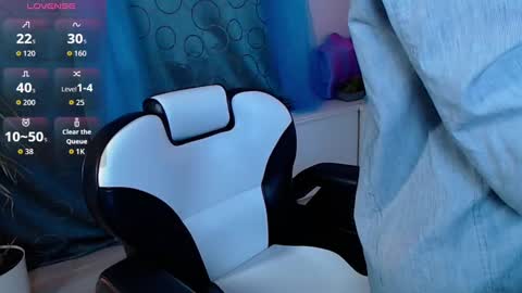 Snapshot of kalygreen chatting on 11-03-25, 12:57 kalygreen online show from 11-03-25, 12:57