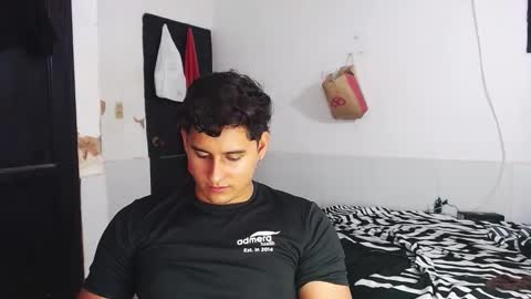 Snapshot of kam_and_friends chatting on 10-01-25, 11:33 Kev online show from 10-01-25, 11:33