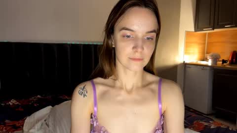 Snapshot of kamikerbo chatting on 10-15-25, 07:25 Amilia online show from 10-15-25, 07:25