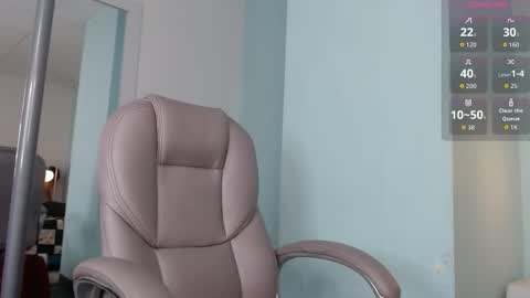 Kami online show from 10-23-25, 10:52