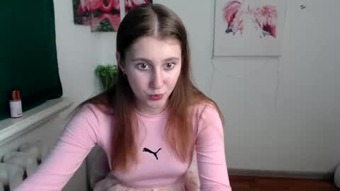 Snapshot of kamilla_love_ chatting on 11-24-25, 05:01 kamilla_love_ online show from 11-24-25, 05:01