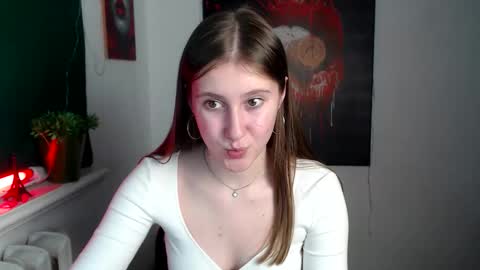Snapshot of kamilla_love_ chatting on 11-29-25, 02:31 kamilla_love_ online show from 11-29-25, 02:31