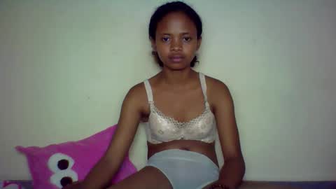 Snapshot of kamillah69 chatting on 02-06-26, 03:37 kamillah69 online show from 02-06-26, 03:37