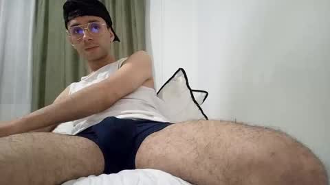 Snapshot of kamiloonfire chatting on 11-15-25, 05:38 kamiloonfire online show from 11-15-25, 05:38