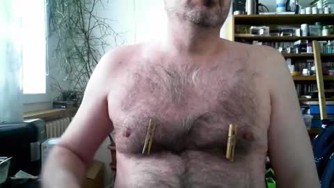 Snapshot of kamiluc1974_2 chatting on 11-15-25, 10:23 Kamil Lipovy online show from 11-15-25, 10:23