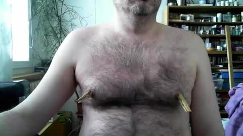 Snapshot of kamiluc1974_2 chatting on 11-17-25, 09:37 Kamil Lipovy online show from 11-17-25, 09:37