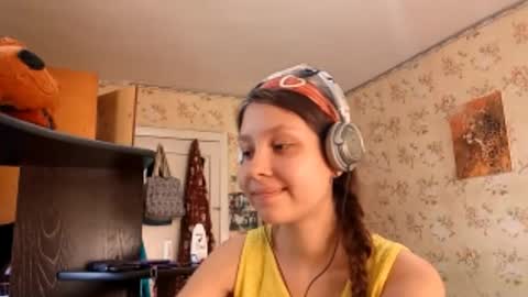 Mari  Simmons online show from 09-27-25, 07:13