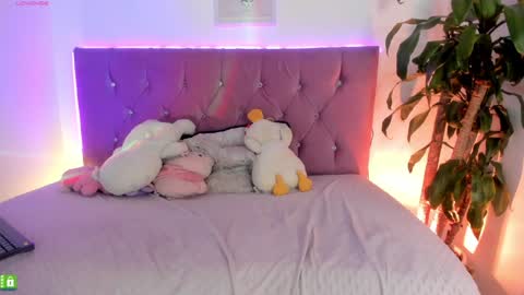  Kanao uwu online show from 12-27-24, 10:59