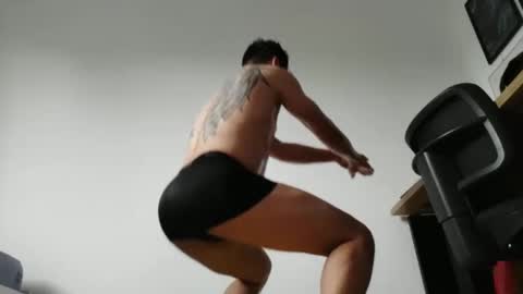 Snapshot of kanaua_taigaura chatting on 12-15-24, 01:54 Kanaua Taiguara online show from 12-15-24, 01:54