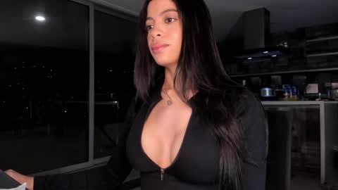 Snapshot of kandria_loversex chatting on 02-27-25, 02:32 kandria loversex online show from 02-27-25, 02:32