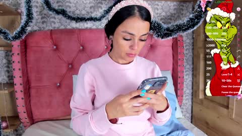 hello  Im Danni online show from 12-31-24, 02:40