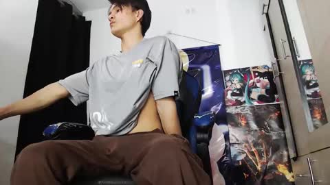 andres online show from 12-16-25, 01:05