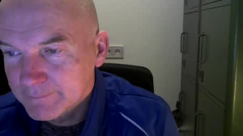 Robbie online show from 12-03-24, 06:59