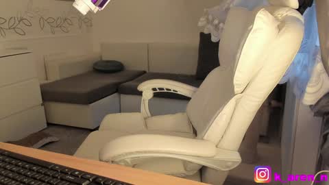 karen0092 online show from 02-08-25, 03:42