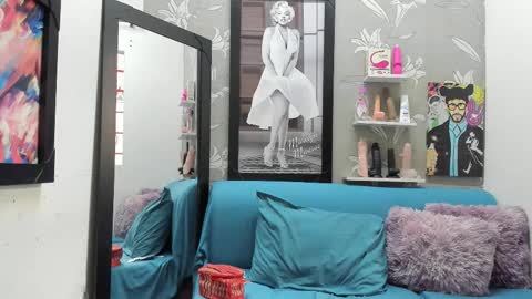 Karen online show from 01-15-26, 07:50