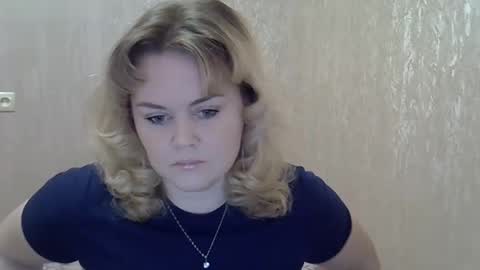 karennelsonx online show from 12-18-24, 11:13