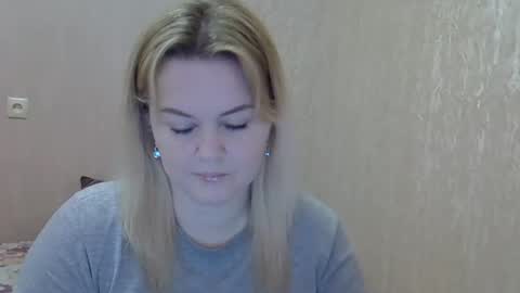 karennelsonx online show from 02-19-25, 12:00