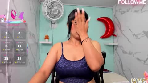 Snapshot of karime_sexygirl chatting on 10-09-25, 11:19 Karime online show from 10-09-25, 11:19