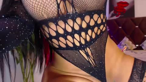 karina4squirt online show from 09-24-25, 03:37